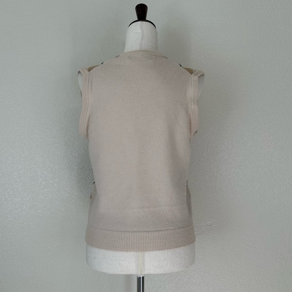 Lyle & Scott 100% Super Lambwool Women’s Sweater Vest, Size S-M - Picture 6 of 12